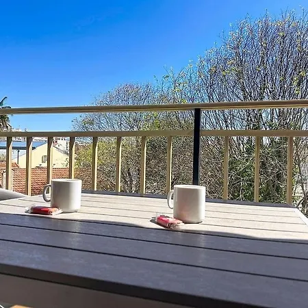 T3 Spacieux Centre Avec Doubles Balcon Антіб