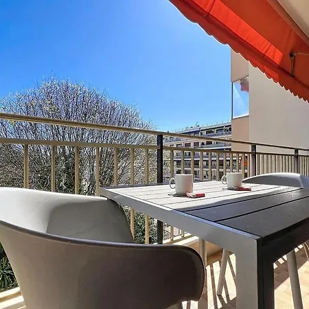 T3 Spacieux Centre Avec Doubles Balcon Апартаменти *